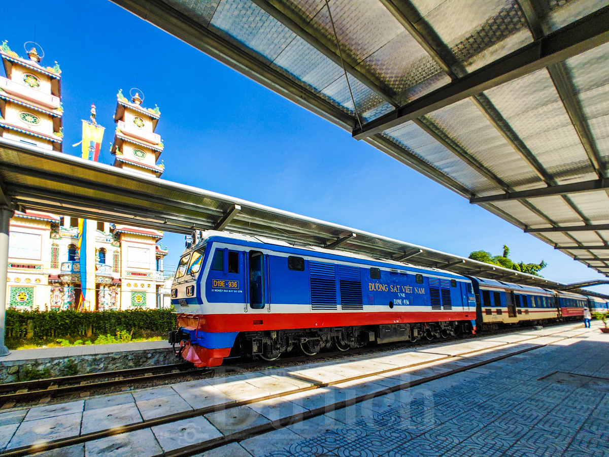 Theo tiếng còi tàu Dĩ An: Hành trình từ xưởng máy đến kỷ nguyên vươn mình - 16