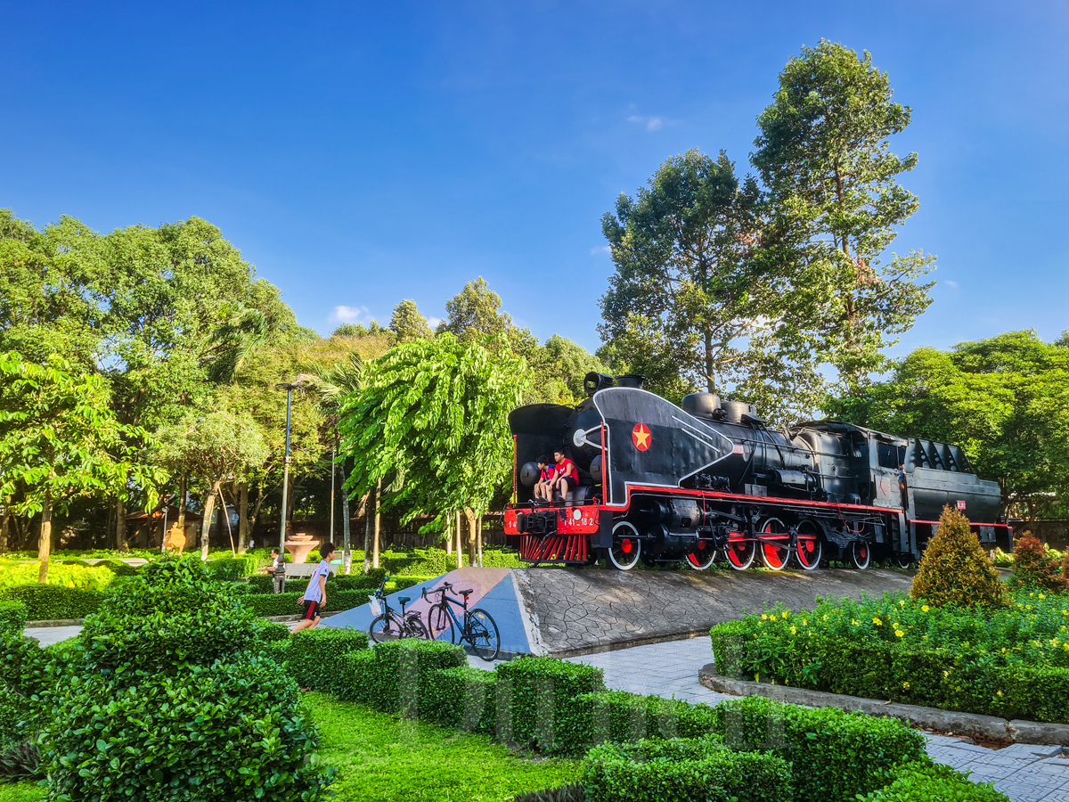 Theo tiếng còi tàu Dĩ An: Hành trình từ xưởng máy đến kỷ nguyên vươn mình - 13