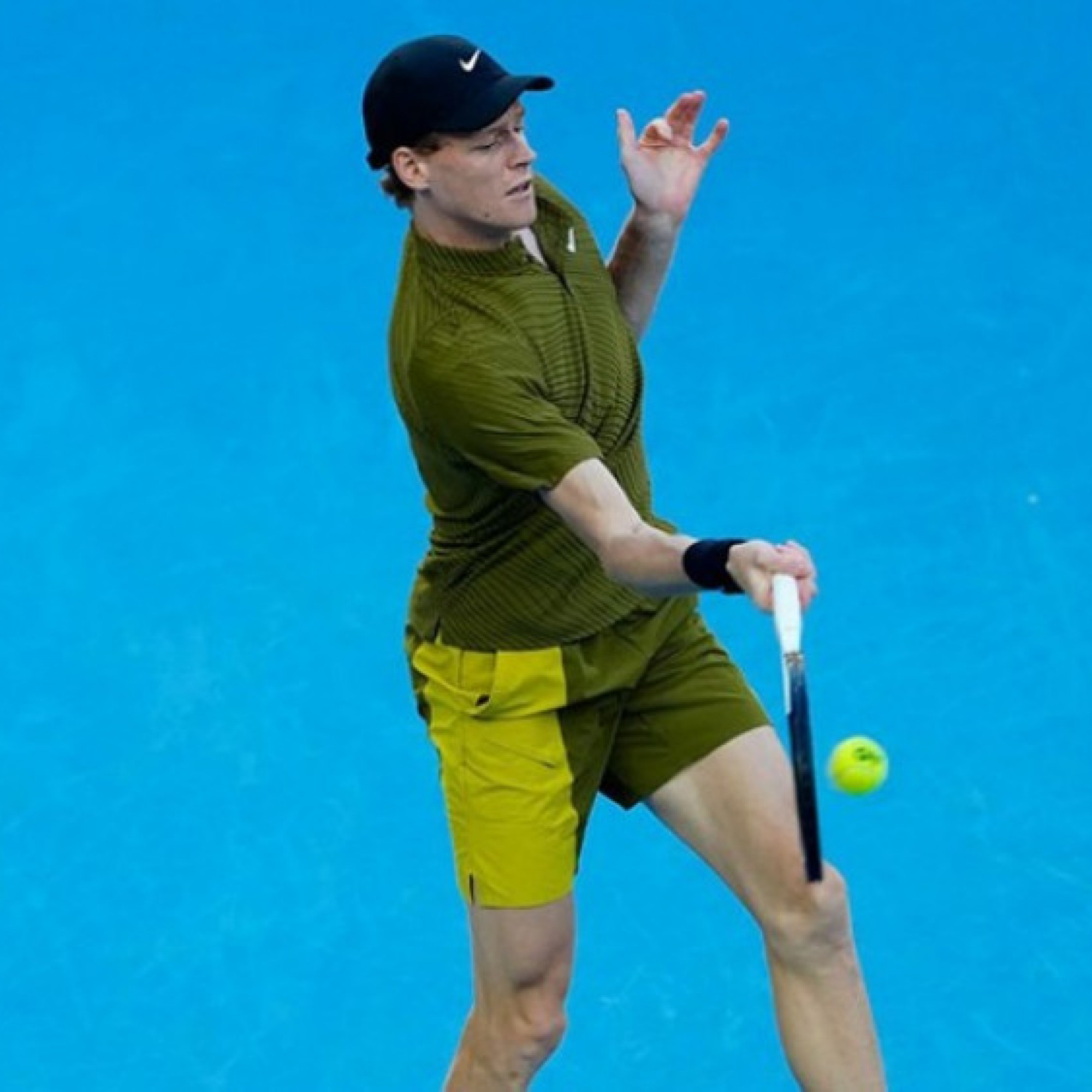  - Video tennis Sinner - Gaston: Uy lực khủng khiếp, kết cục ngỡ ngàng (Australian Open)