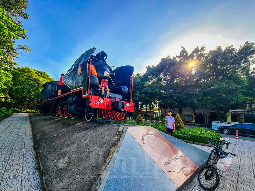 Theo tiếng còi tàu Dĩ An: Hành trình từ xưởng máy đến kỷ nguyên vươn mình - 15