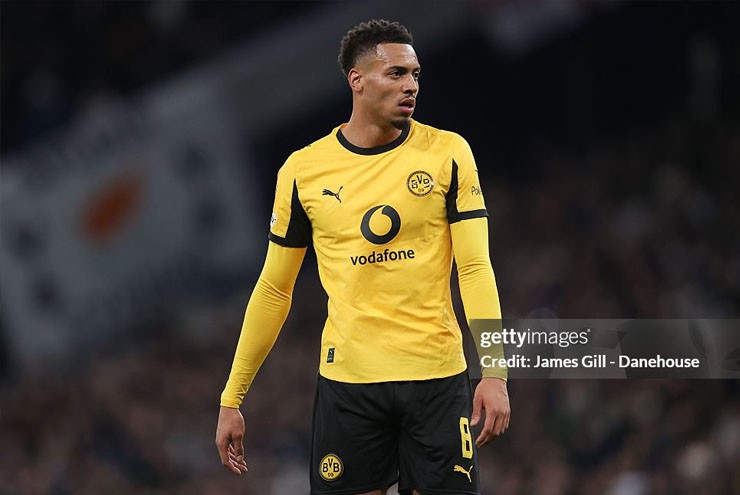 MU đại tu tuyến giữa: Nhắm chiêu mộ "Rodri 2.0" và thần đồng Barcelona - 1