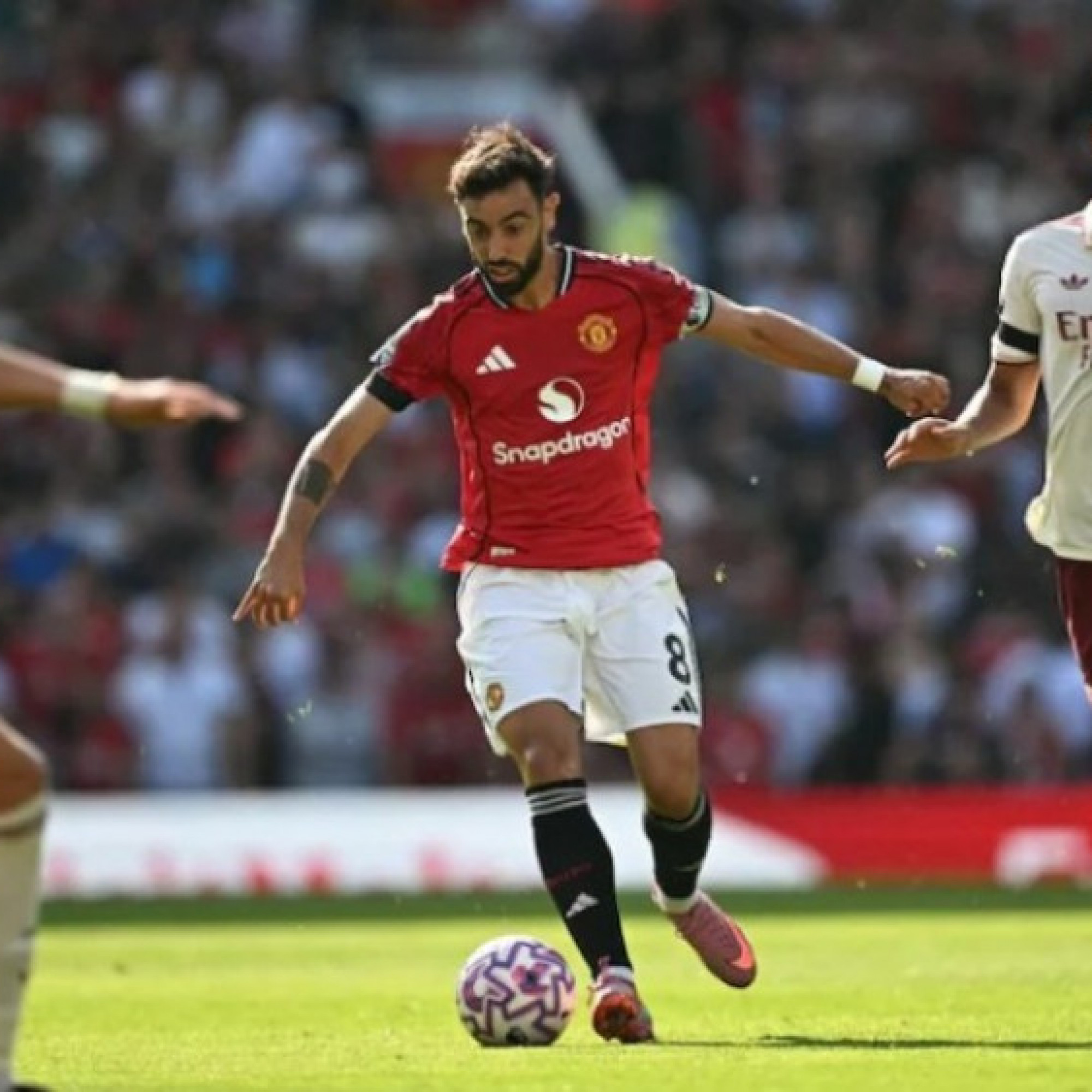  - Dự đoán tỷ số vòng 23 Ngoại hạng Anh: Arsenal vất vả trước MU, đại gia khác "dễ thở"