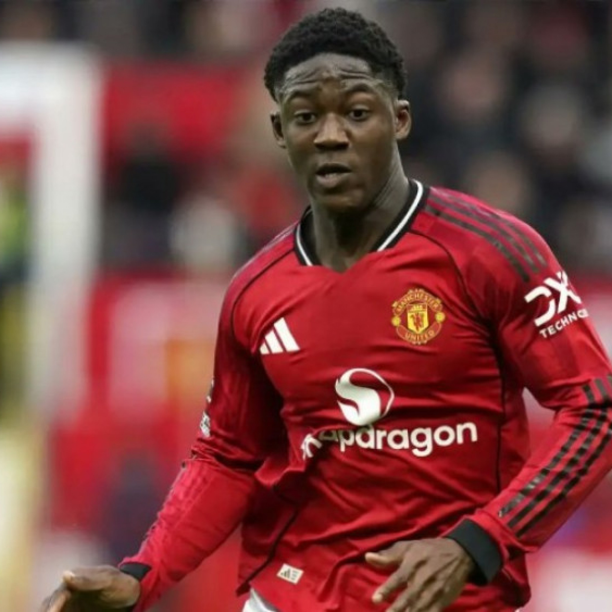  - Casemiro chia tay MU: "Quỷ đỏ" vội giữ chân Mainoo, lương tăng gấp 4