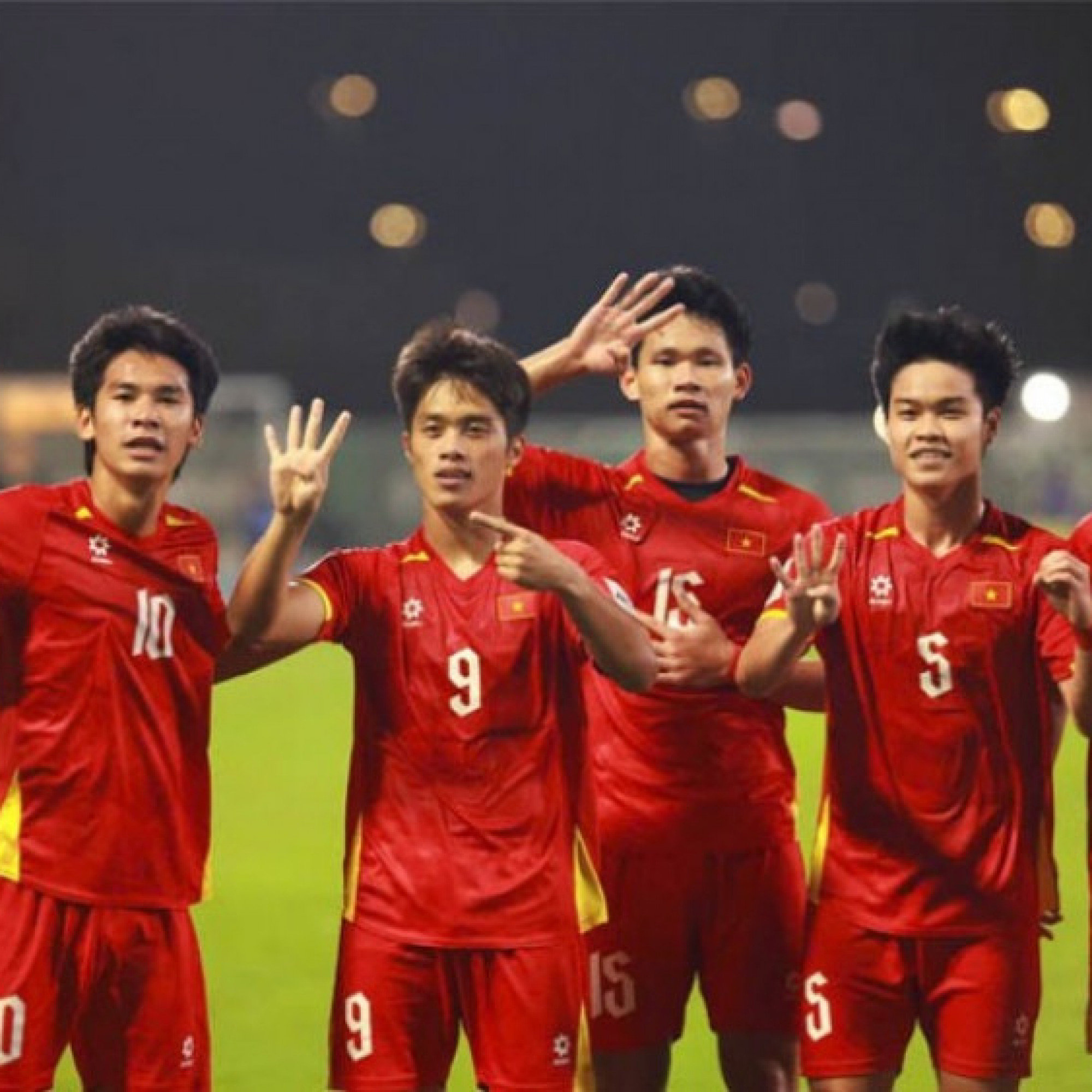  - U23 Việt Nam đấu U23 Hàn Quốc: Quốc Việt ghi tuyệt phẩm mở điểm, VAR cứu phạt đền oan