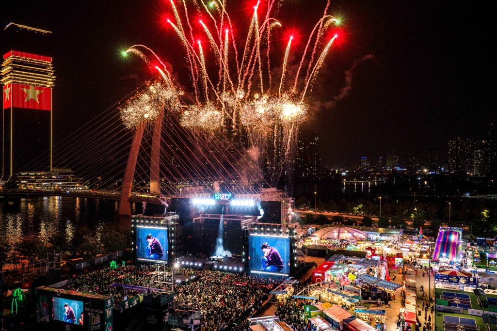 Văn hóa là “năng lượng gốc”, con người là trung tâm của mọi chiến lược phát triển - 1