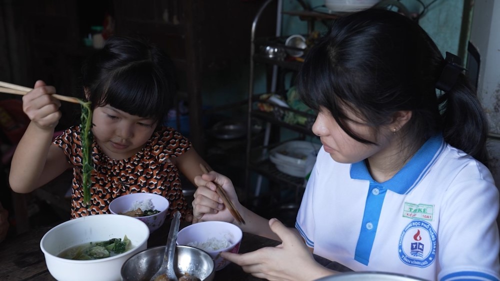 Thái Vũ, Vinh Râu nói gì khi bị hiểu lầm là hoàn cảnh thứ 4,5 của chương trình “Mái ấm gia đình Việt”? - 3