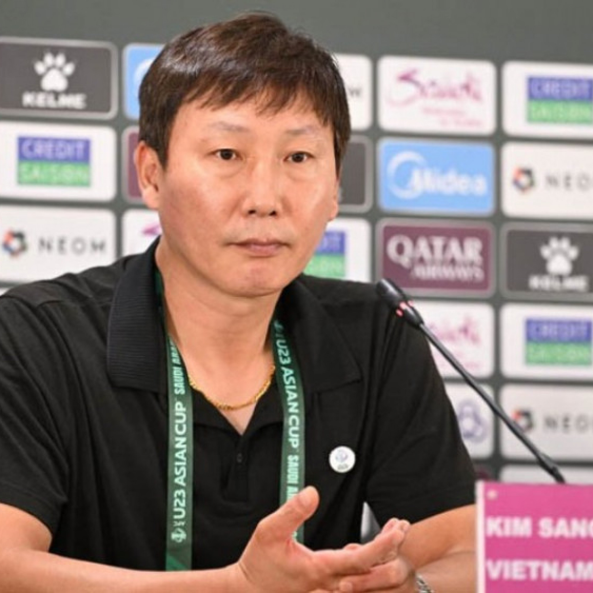  - Họp báo U23 Việt Nam - U23 Hàn Quốc: Thầy Kim thông cảm cho thẻ đỏ của Đình Bắc, cảm ơn học trò