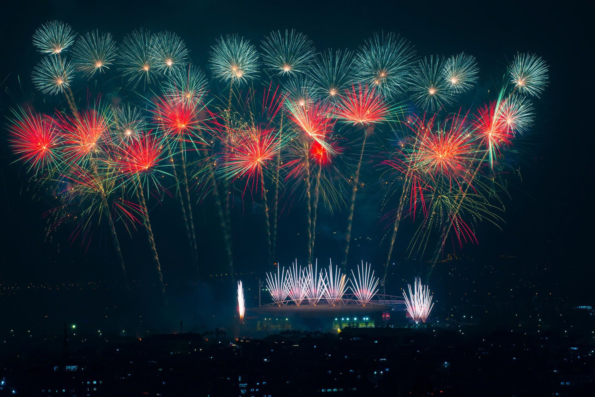 Đại tiệc pháo hoa thắp sáng đêm Hà Nội - 1