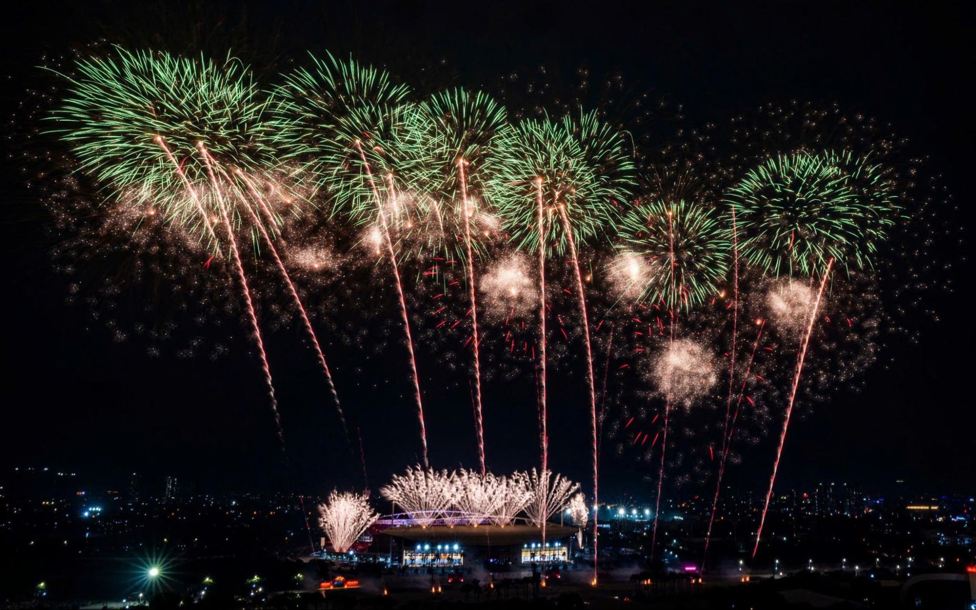 Đại tiệc pháo hoa thắp sáng đêm Hà Nội - 7