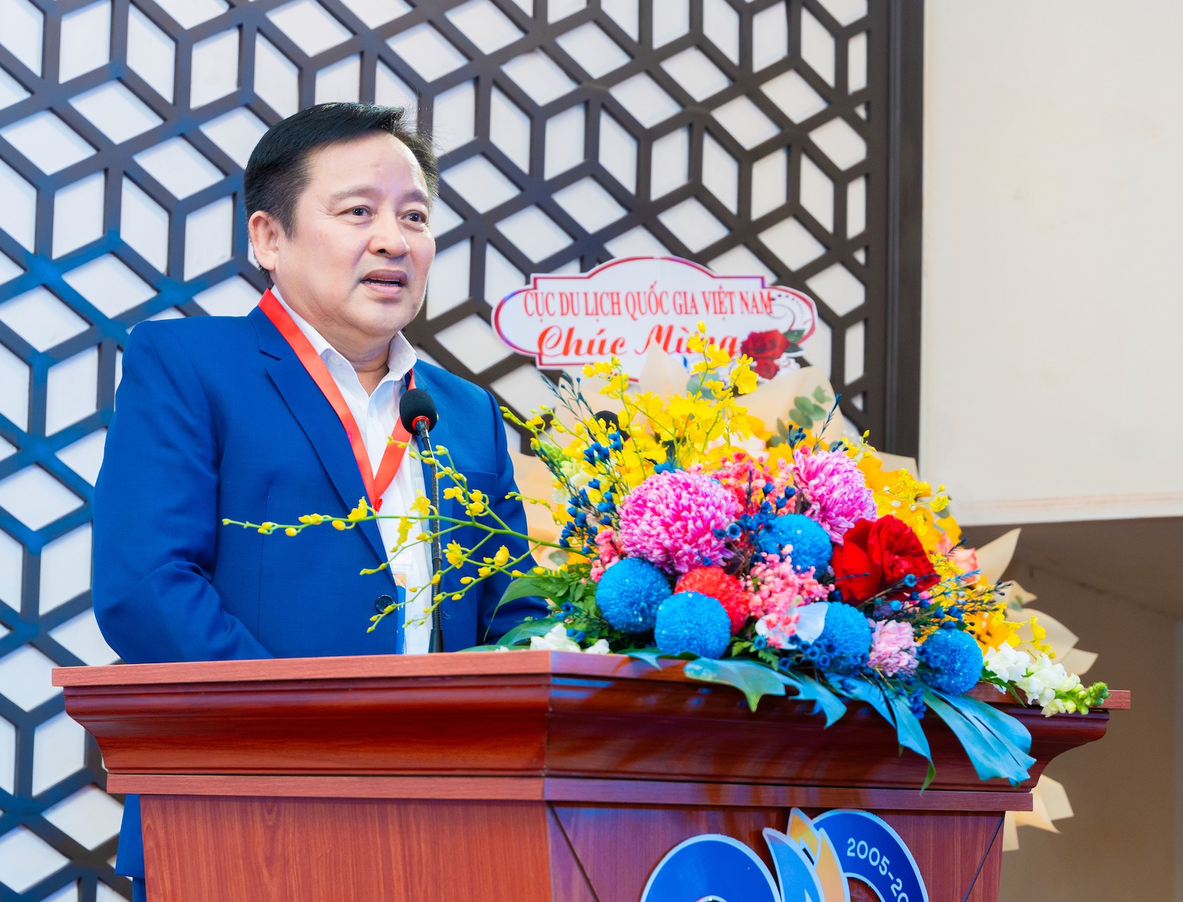 Hiệp hội Du lịch tỉnh Khánh Hòa kỷ niệm 20 năm thành lập - 1