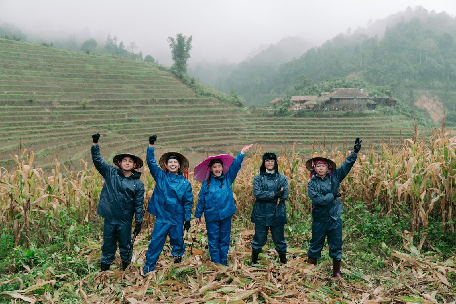 Gia Đình Haha: Hai tiếng “người nhà” sưởi ấm mùa đông Bản Liền - 2