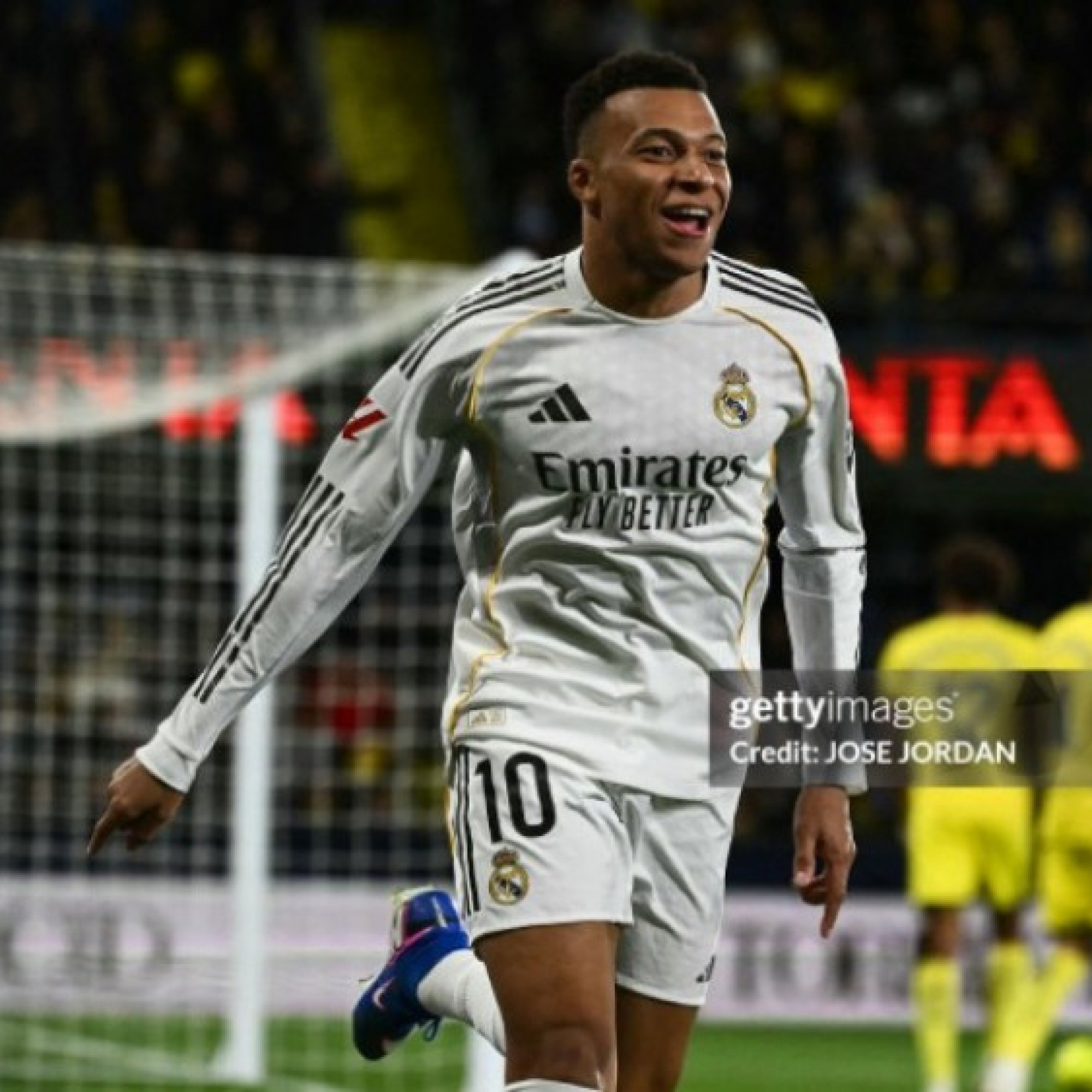  - Nóng bảng xếp hạng La Liga: Real Madrid có tạm soán ngôi đầu của Barca?