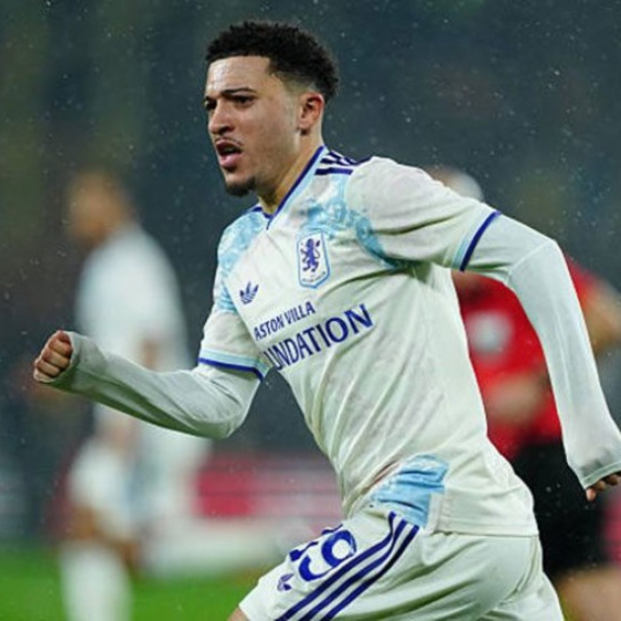  - Trực tiếp bóng đá Newcastle - Aston Villa: Sancho đá chính, Guimaraes vắng mặt (Ngoại hạng Anh)