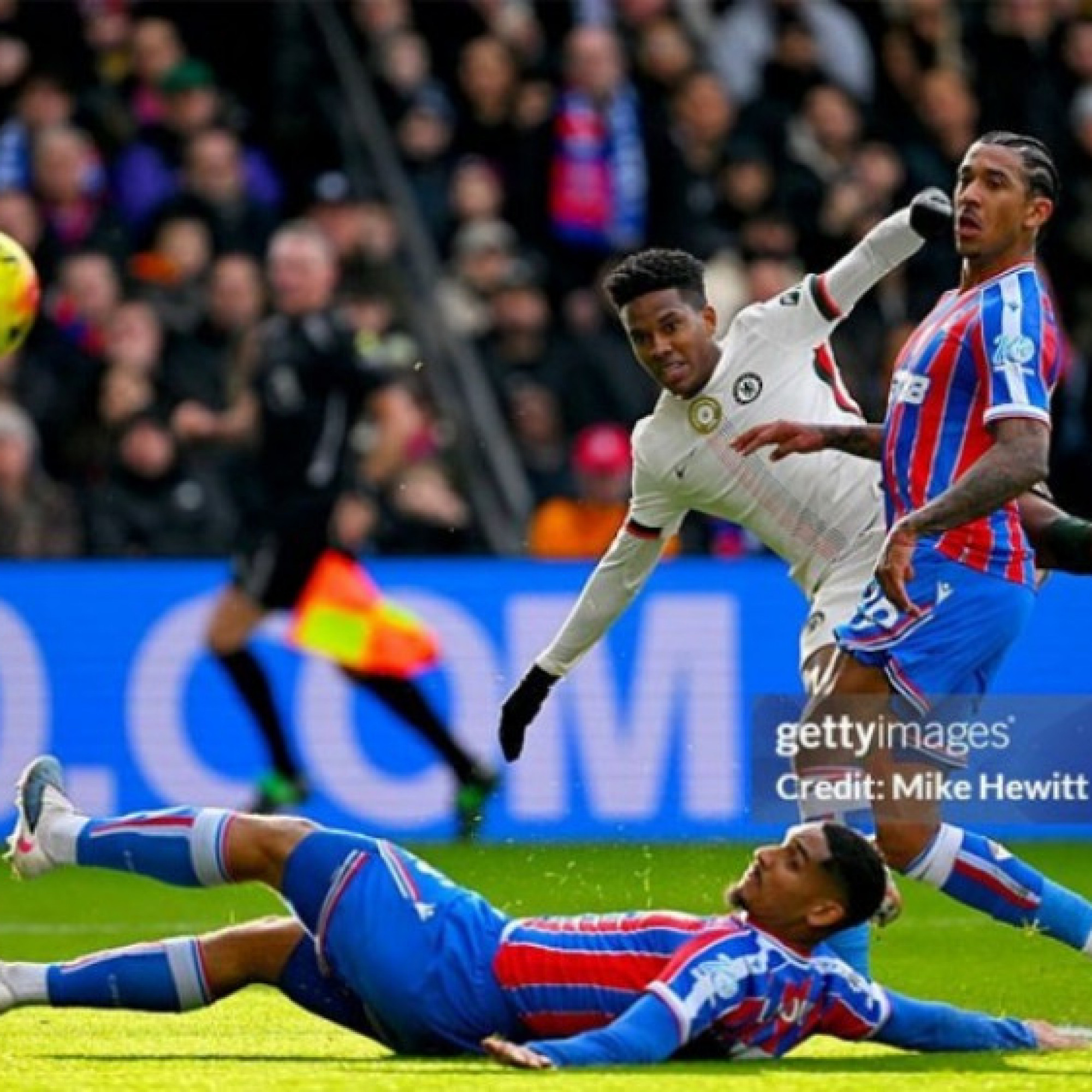  - Kết quả bóng đá Crystal Palace - Chelsea: Rực rỡ 4 bàn, thẻ đỏ cay đắng (Ngoại hạng Anh)