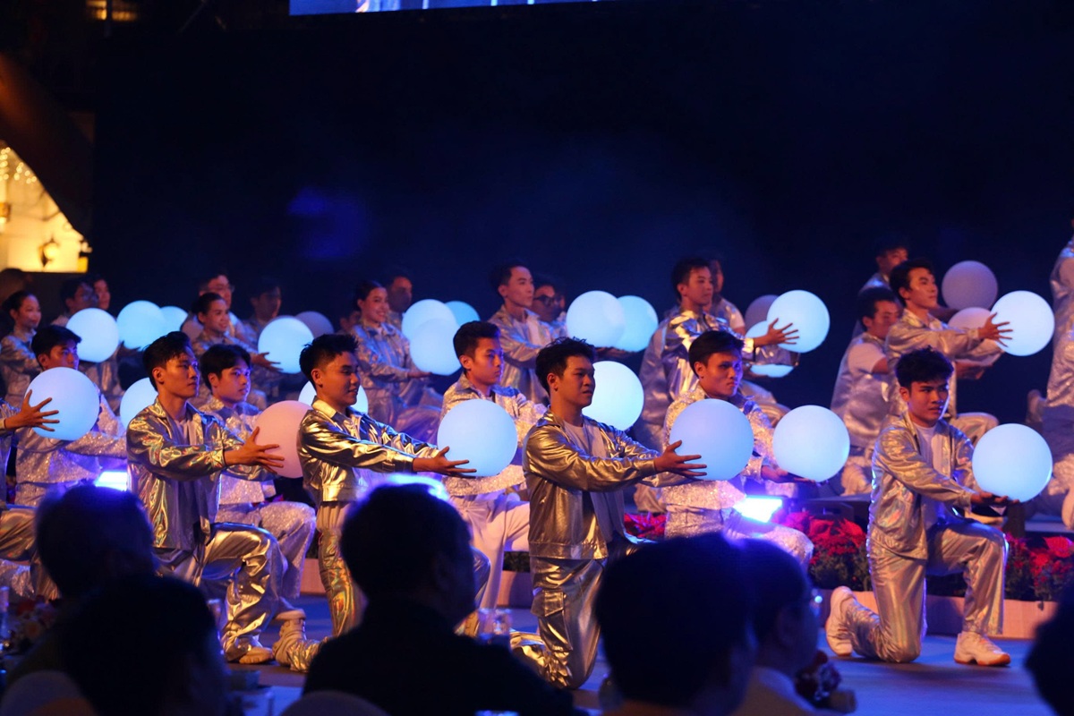 Đêm nghệ thuật tại TPHCM chào mừng thành công Đại hội XIV của Đảng - 2