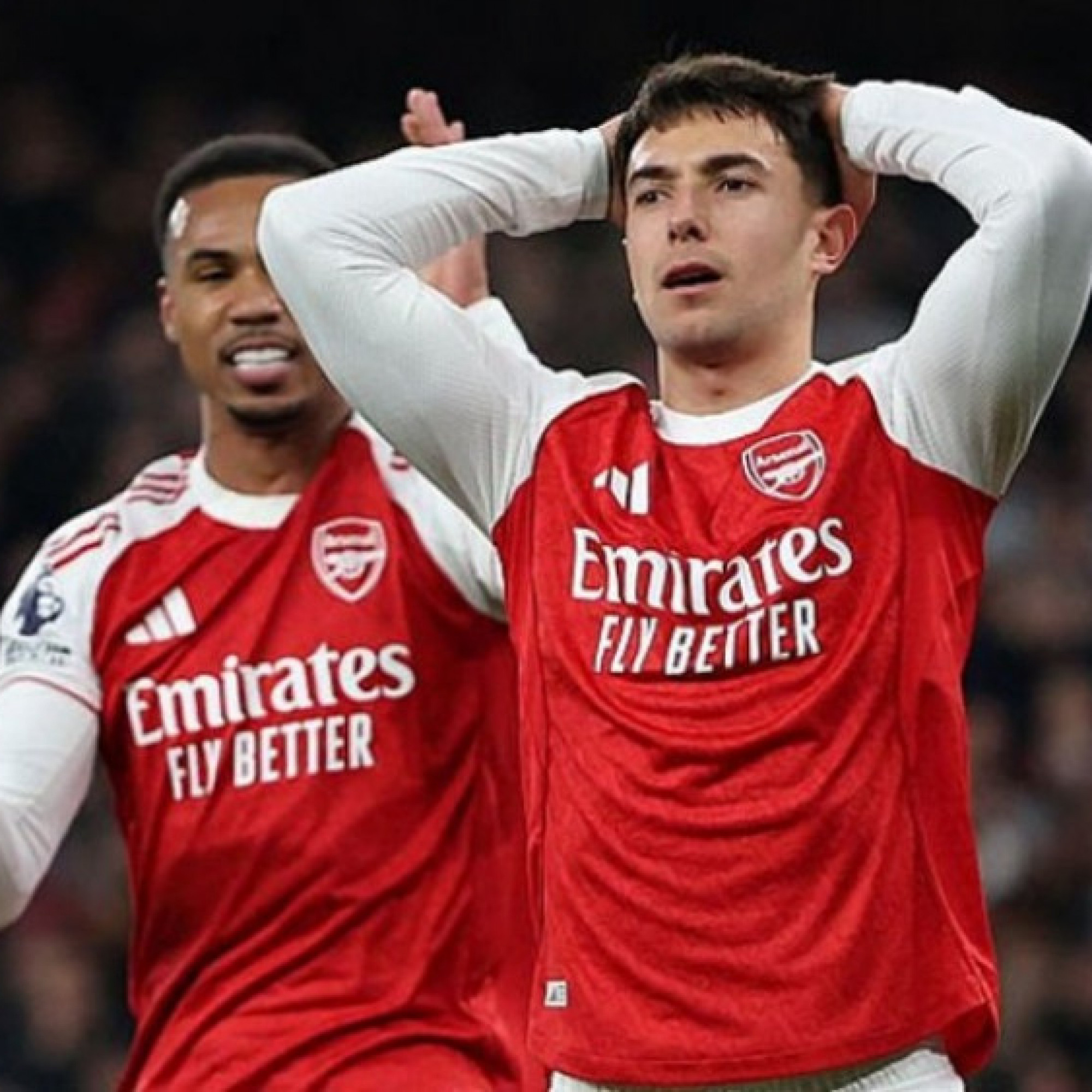  - Tin mới nhất bóng đá trưa 26/1: Patrick Vieira chê Arsenal thiếu thủ lĩnh tinh thần