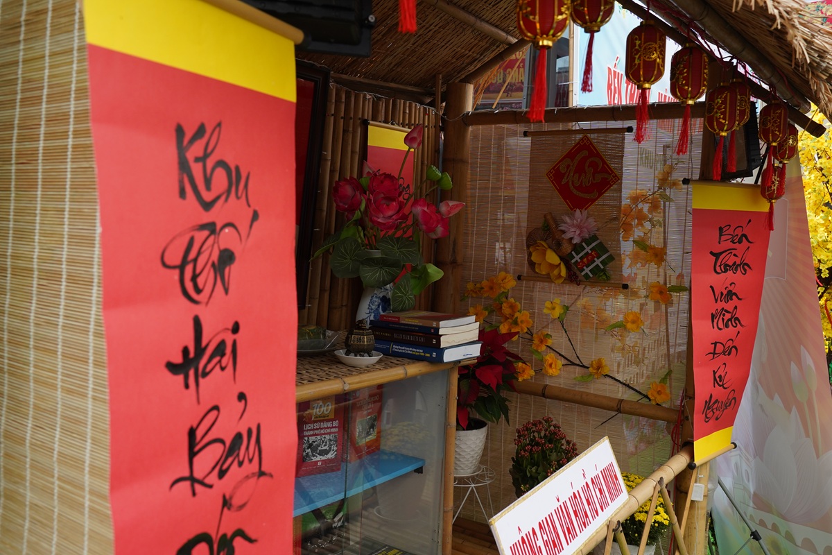 'Góc Tết' trong hẻm nhỏ, lan tỏa nghĩa tình - 6