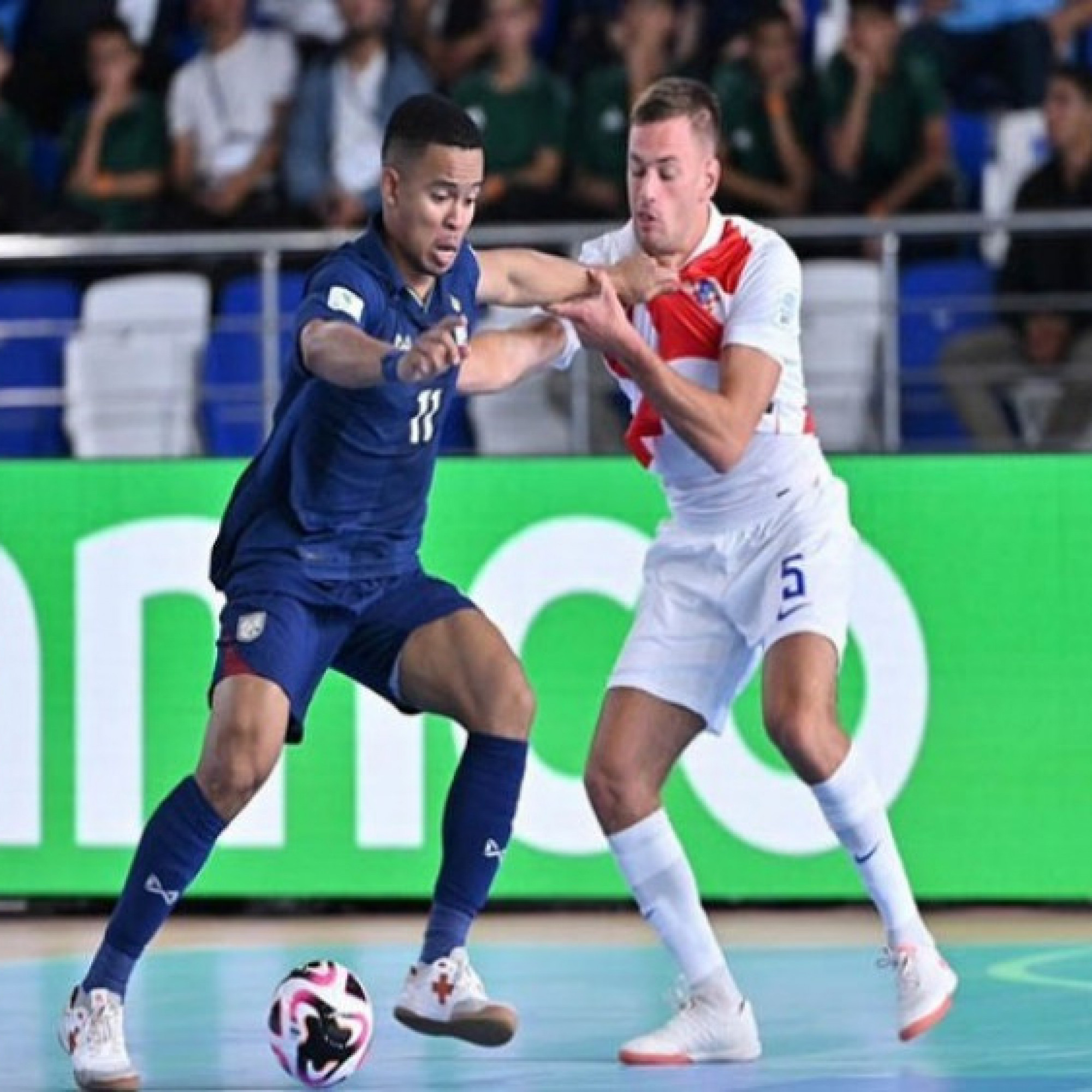  - Video bóng đá ĐT futsal Thái Lan - Liban: Chênh lệch đẳng cấp (Vô địch châu Á)