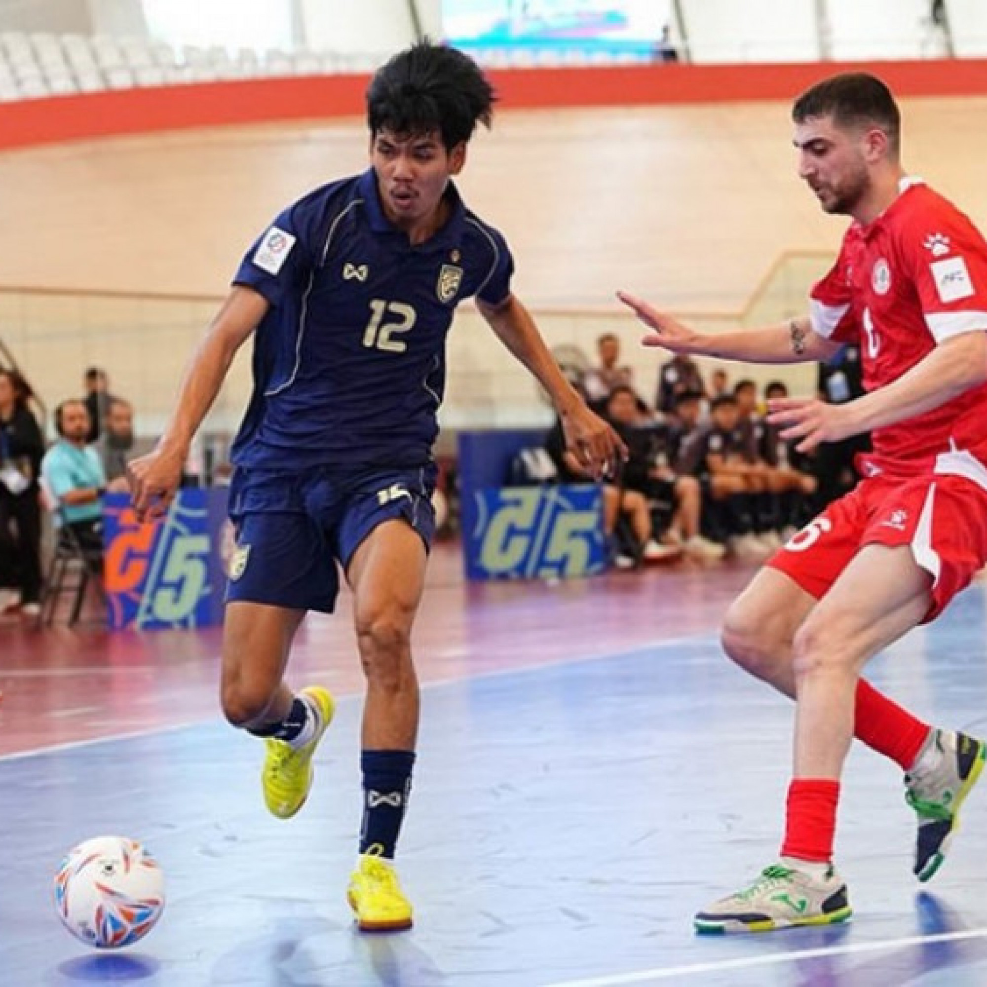  - Video bóng đá ĐT futsal Thái Lan - Lebanon: "Voi chiến" khó nhọc (Vô địch châu Á)