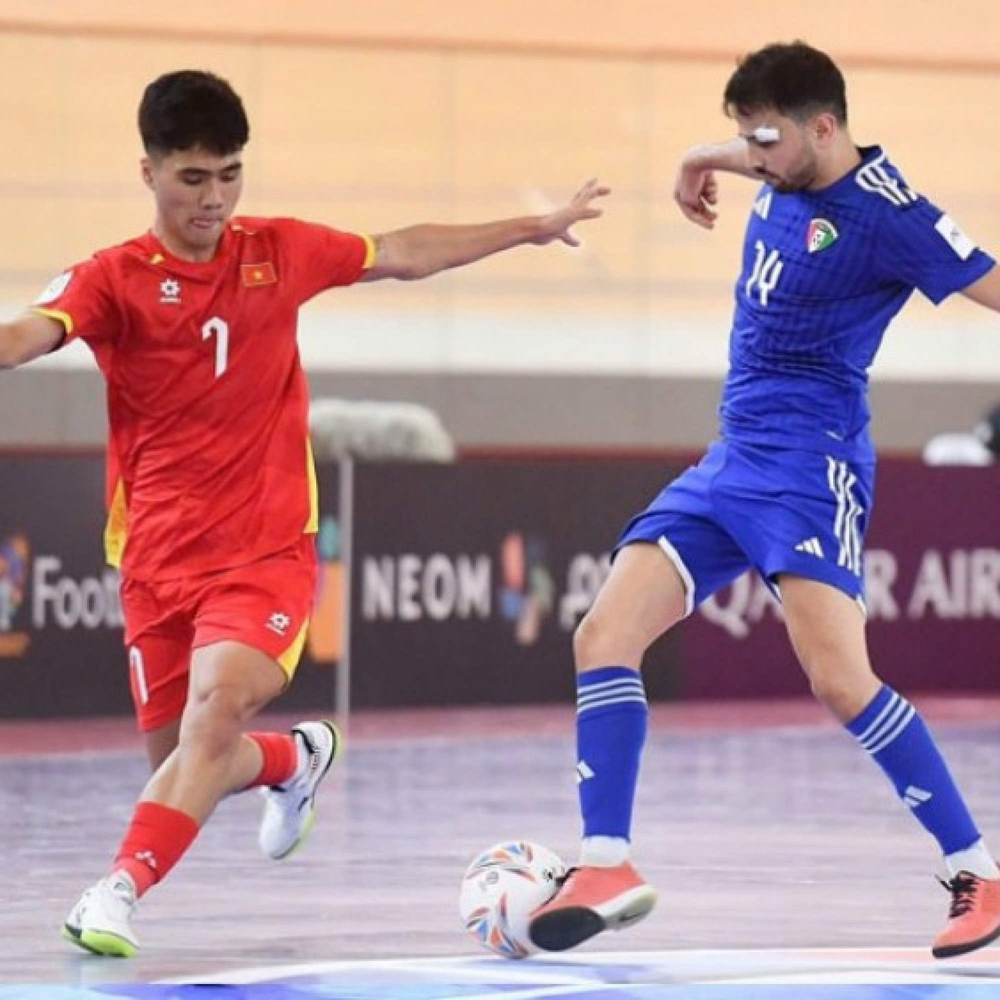  - Video bóng đá ĐT futsal Việt Nam - Kuwait: Ngược dòng đỉnh cao, 9 bàn rực lửa (Vô địch châu Á)