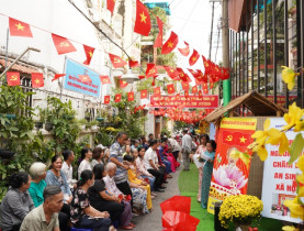  - 'Góc Tết' trong hẻm nhỏ, lan tỏa nghĩa tình