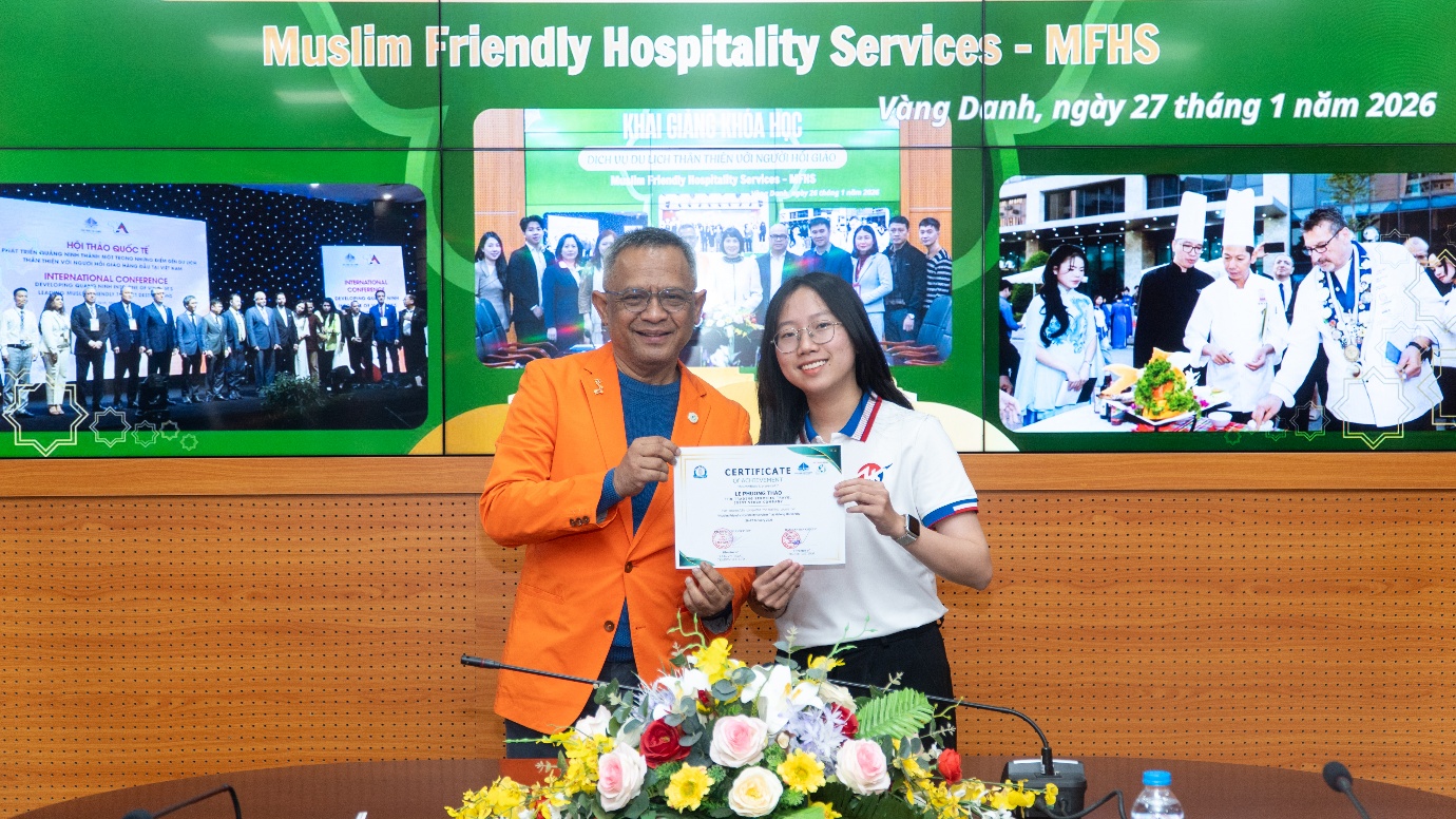 ĐH Hạ Long tổ chức đào tạo dịch vụ du lịch thân thiện với người Hồi giáo - 3