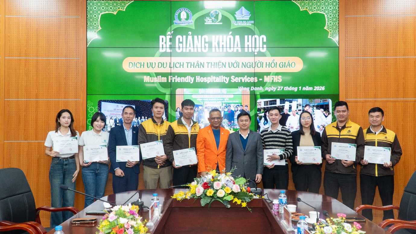 ĐH Hạ Long tổ chức đào tạo dịch vụ du lịch thân thiện với người Hồi giáo - 4