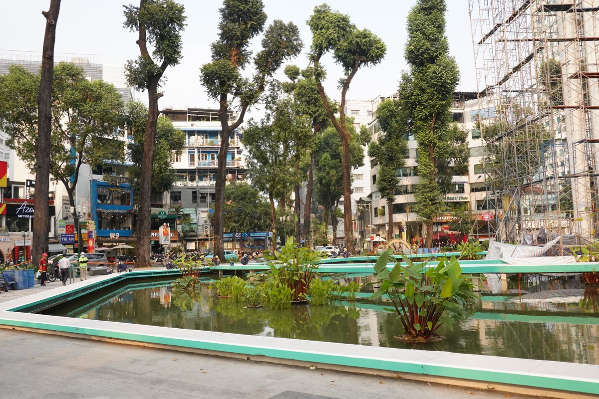 ho con rua khoac 'mau xanh ngoc' moi, hen ngay don nguoi dan check-in - 4