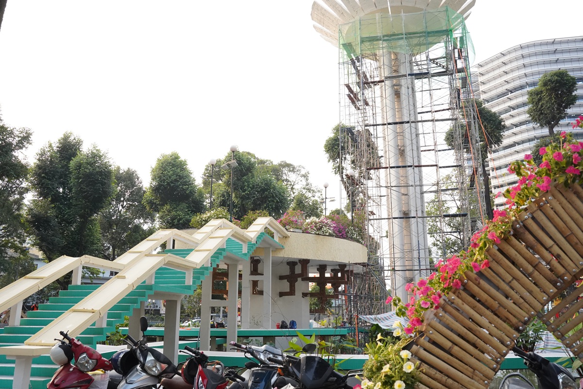 ho con rua khoac 'mau xanh ngoc' moi, hen ngay don nguoi dan check-in - 7