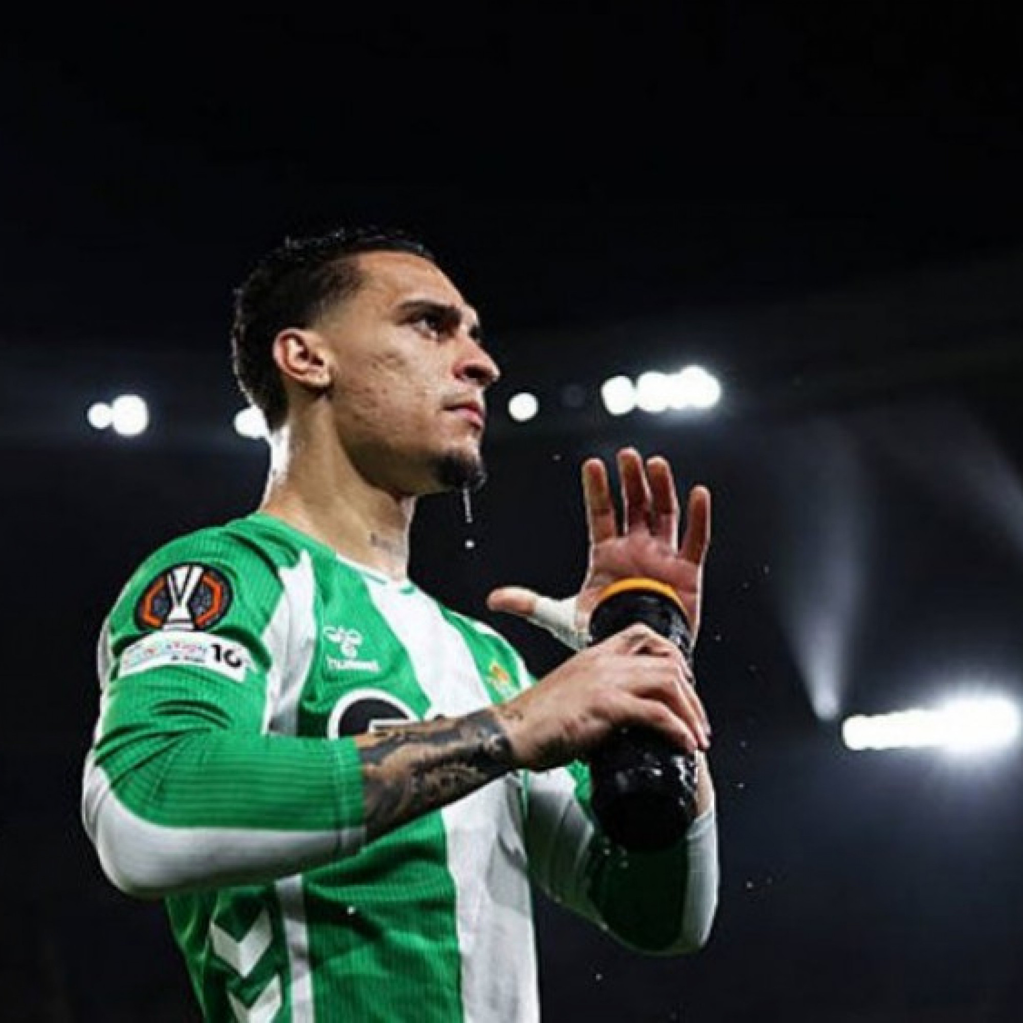  - Video bóng đá Real Betis - Feyenoord: Antony bùng nổ, tiến thẳng vòng 1/8 (Europa League)