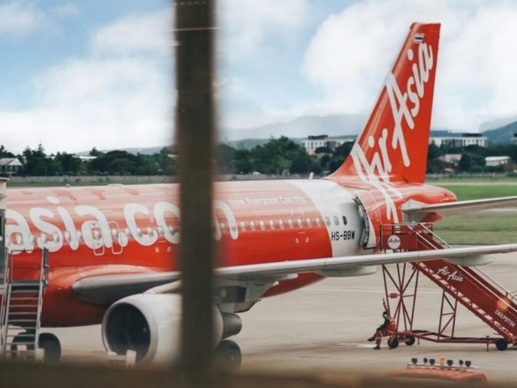 AirAsia bỏ quên 23 hành khách trên sân bay