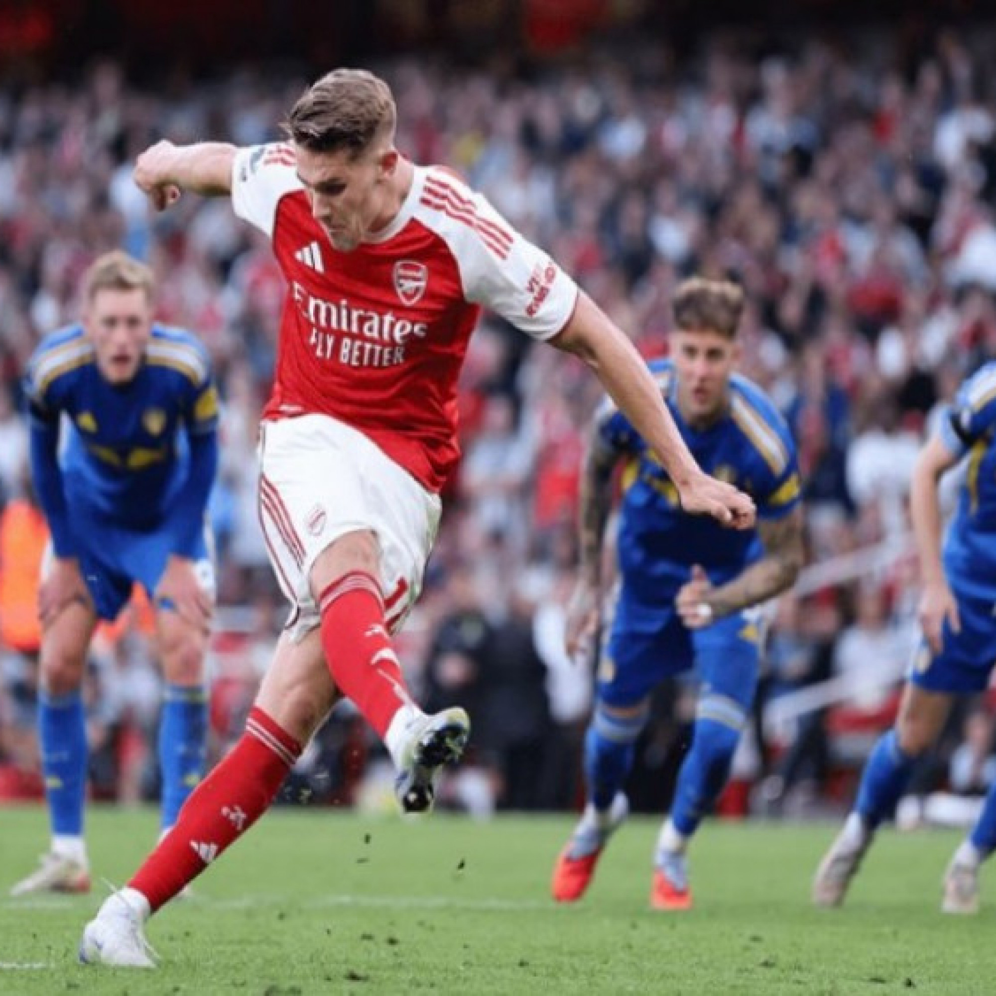  - Trực tiếp bóng đá Leeds - Arsenal: "Pháo thủ" gặp khó (Ngoại hạng Anh)