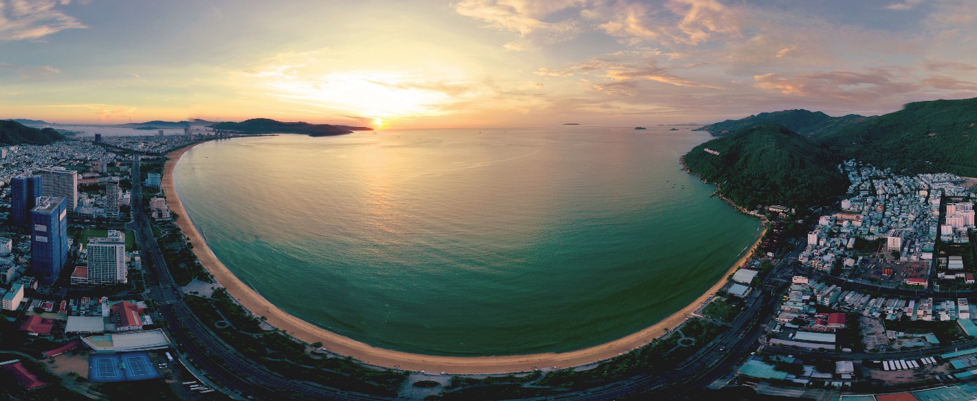 pho bien quy nhon duoc vinh danh la do thi du lich sach asean - 7