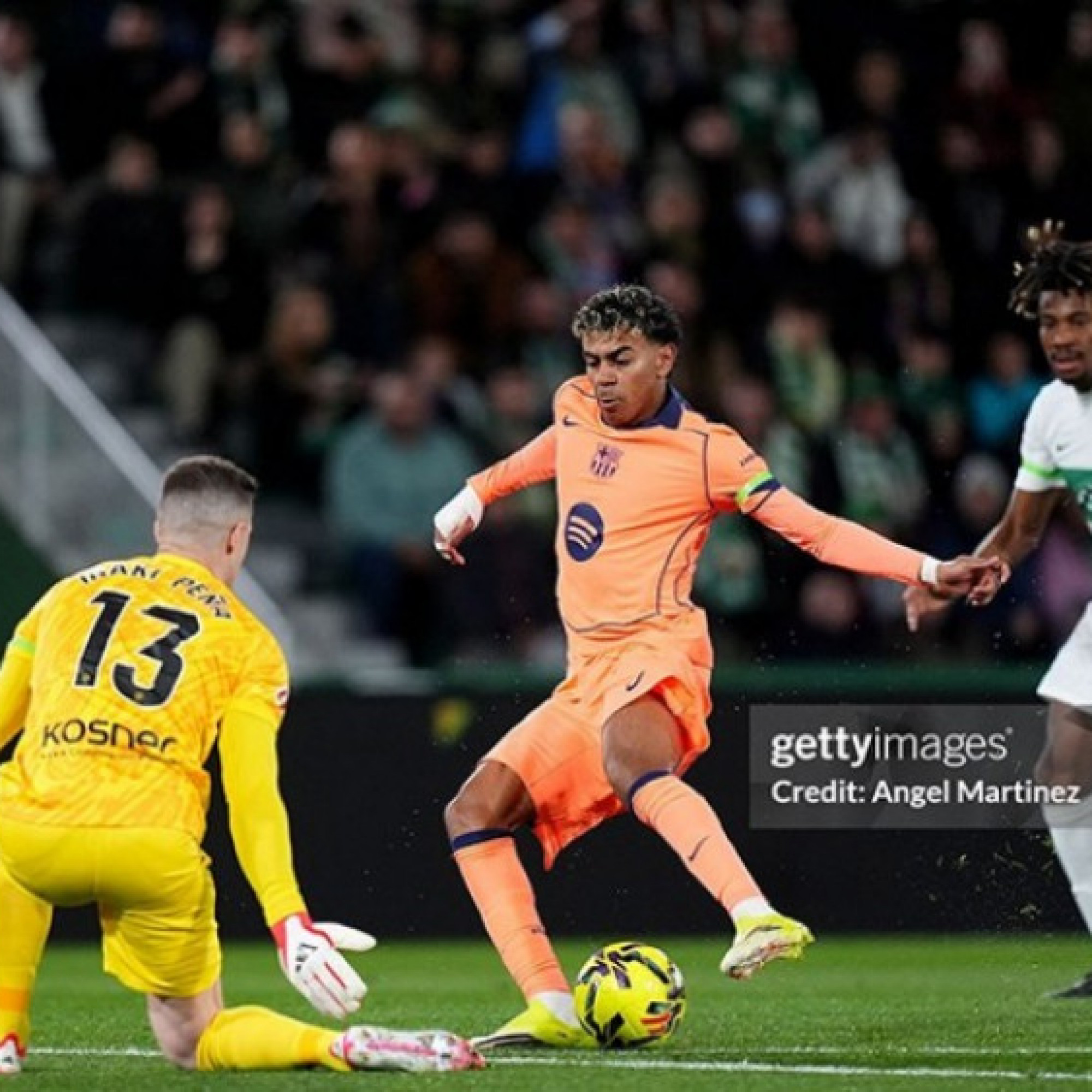  - Video bóng đá Elche - Barcelona: Yamal mở điểm, Rashford ấn định (La Liga)