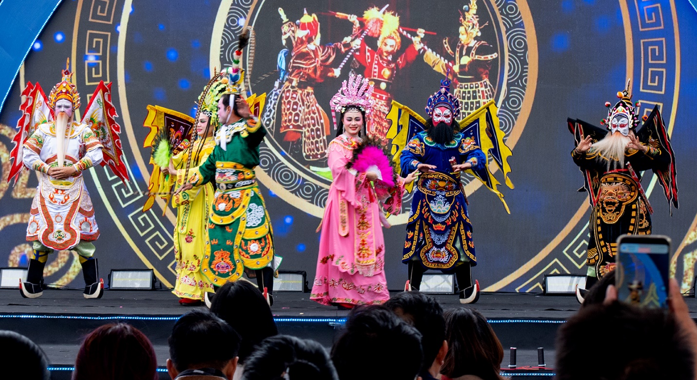 du khach an tuong khong gian van hoa trong ngay gia lai tai ha noi - 8