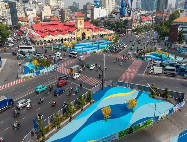 Trước đề xuất dừng chỉnh trang chợ Bến Thành và hồ Con Rùa, Sở Xây dựng TP.HCM nói gì?