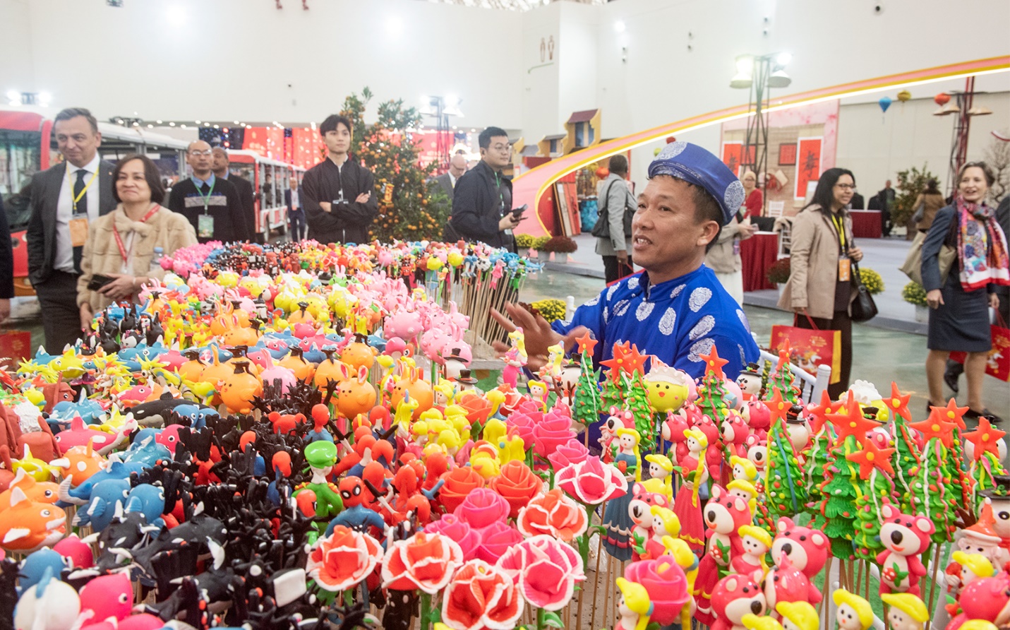 thu tuong pham minh chinh: gieo “hat giong thinh vuong” tu nhung ngay dau nam moi - 7