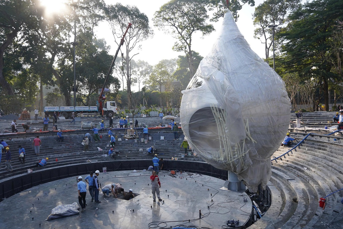 Biểu trưng hình giọt nước chính thức hiện diện tại công viên số 1 Lý Thái Tổ - 1