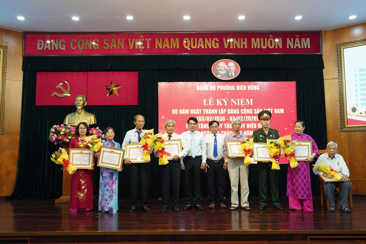 Nhớ đồng đội nằm lại trong thùng đạn thông - 5