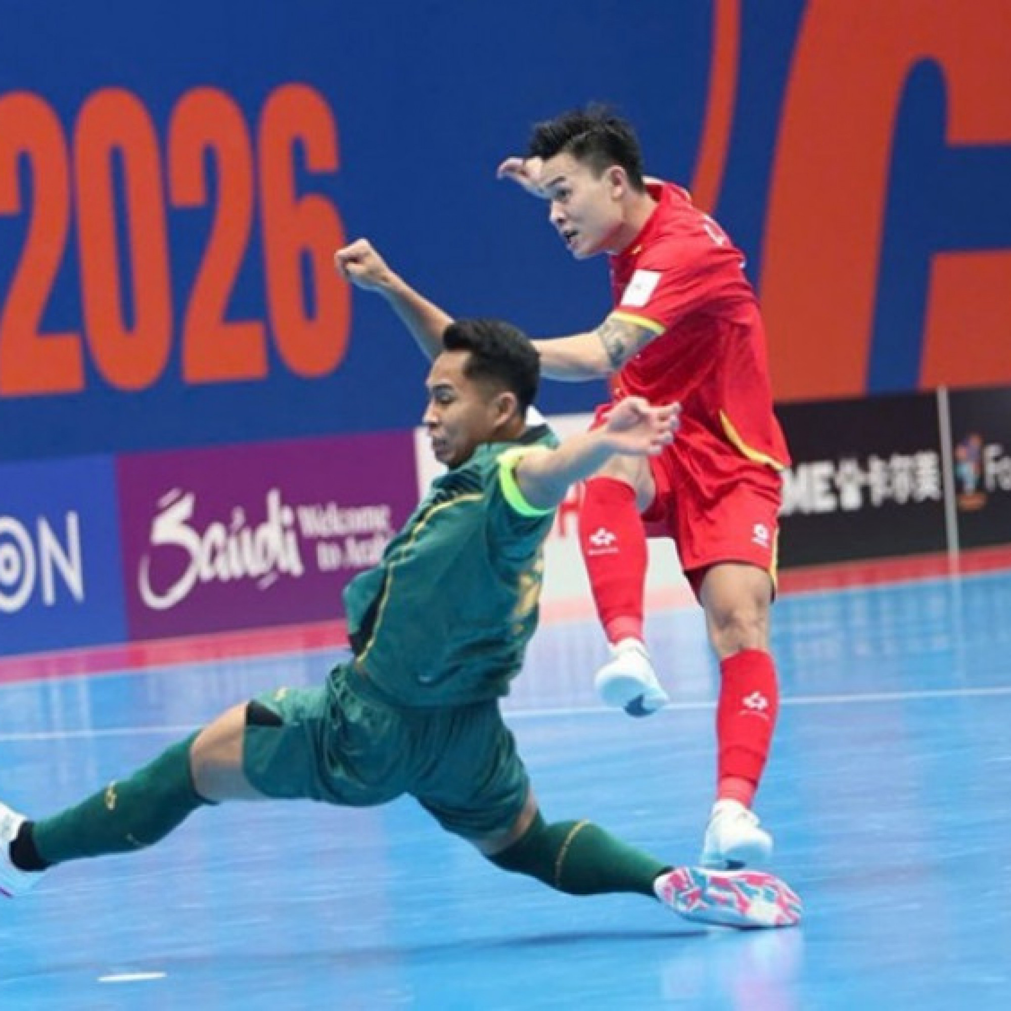  - Video bóng đá Indonesia - Việt Nam: Phung phí cơ hội, bàn thua đen đủi (Fustal châu Á)