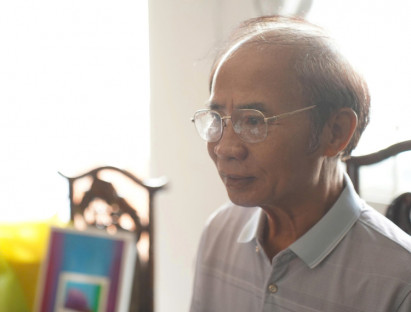 Suy ngẫm - Nhớ đồng đội nằm lại trong thùng đạn thông