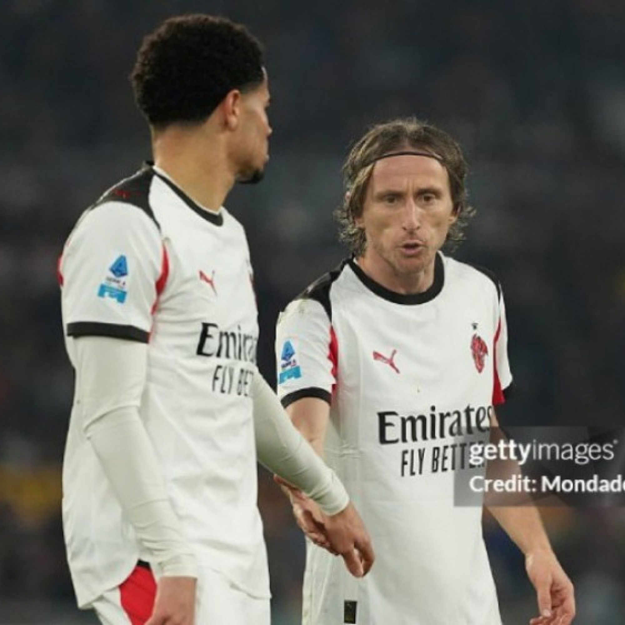  - Video bóng đá Bologna - AC Milan: (Serie A)