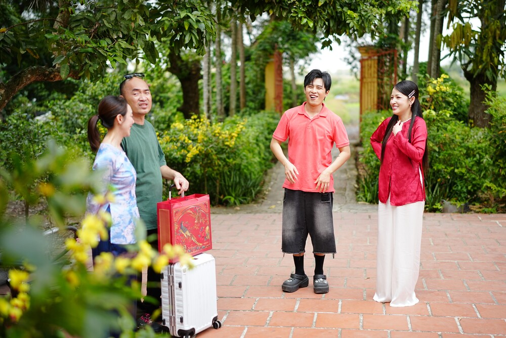 “Tết đến rồi về nhà thôi” - series phim Tết hiếm hoi kéo dài gần 1 thập kỷ của Thu Trang - Tiến Luật - 1