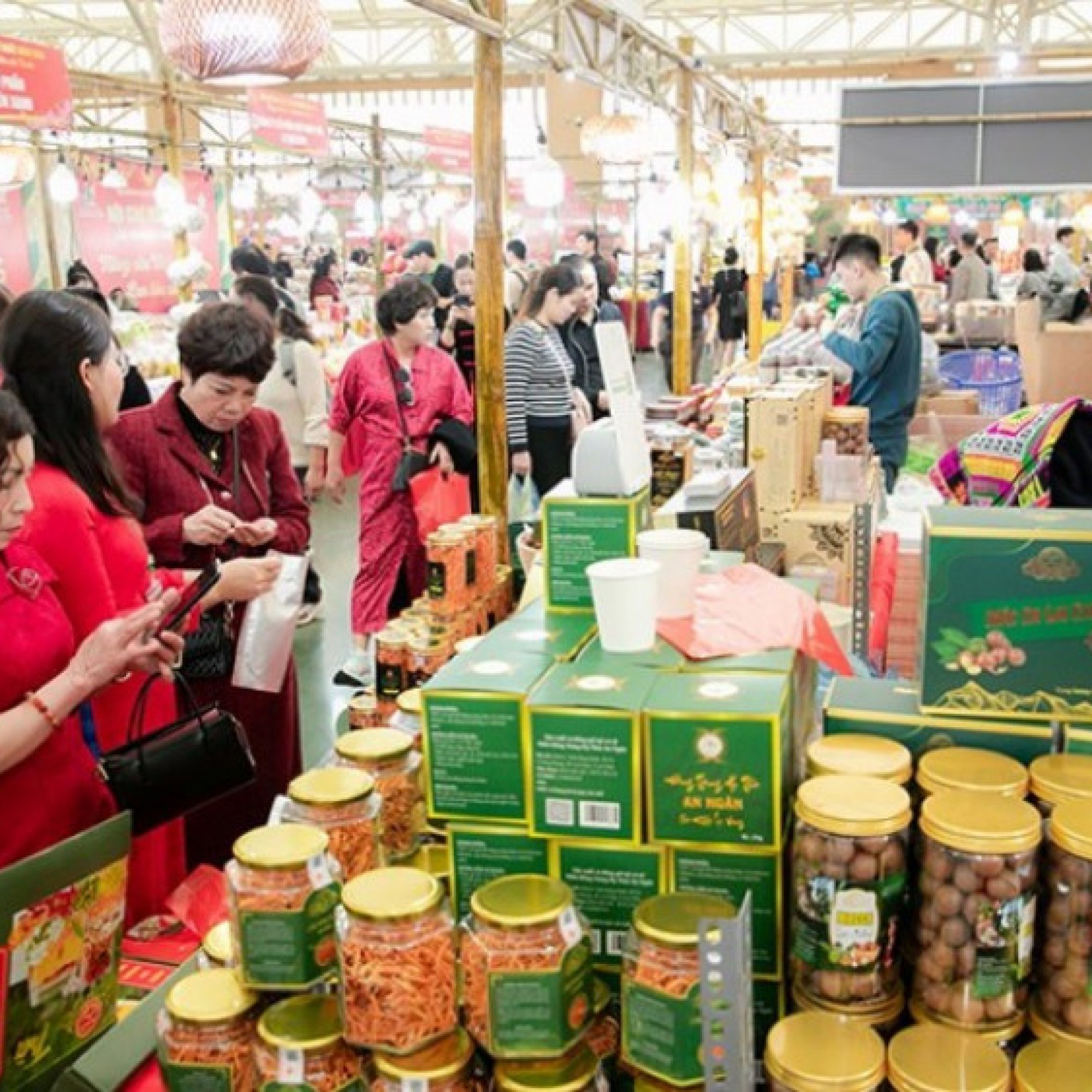  - Du xuân sắm Tết với “bản đồ đặc sản Việt Nam” tại Hội chợ Mùa Xuân 2026