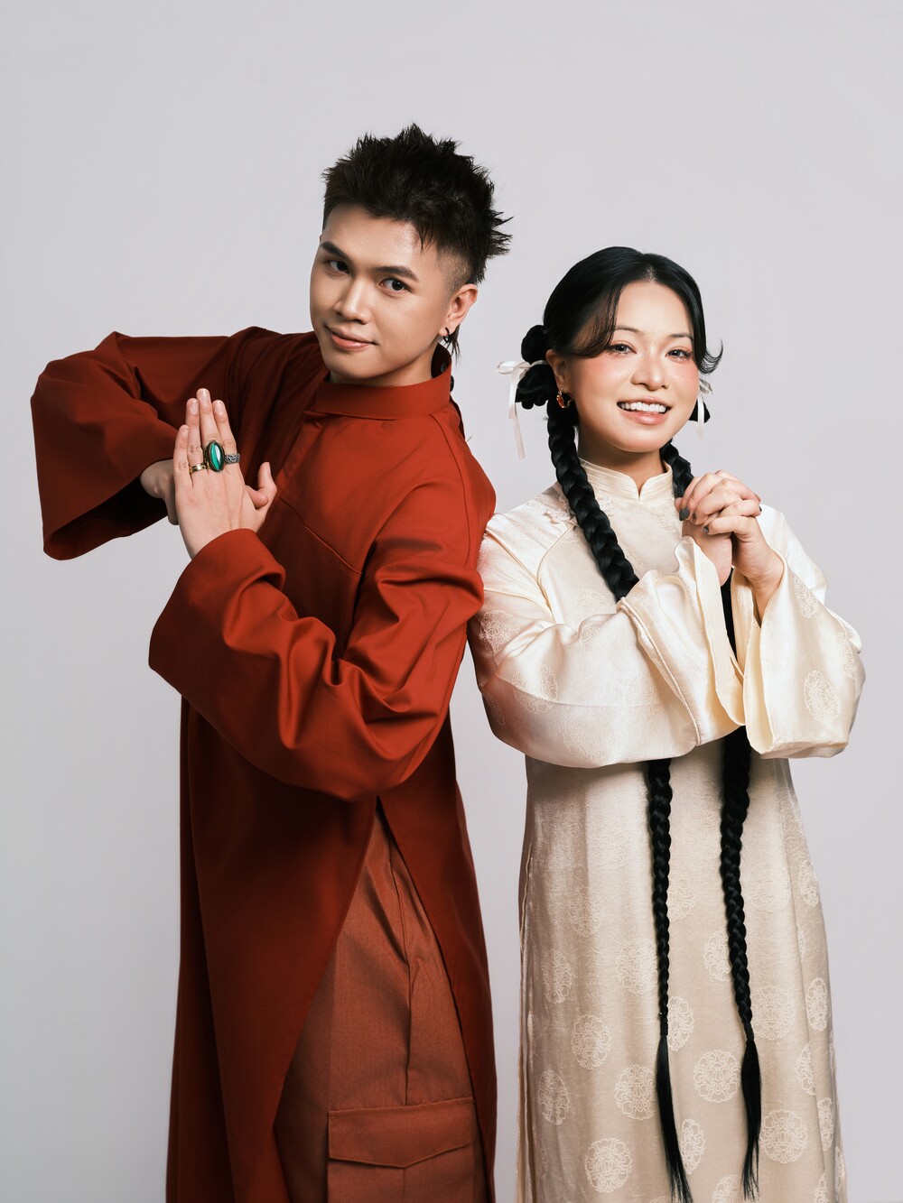 Người đứng sau “Hoả Ca”, “Nàng Thơ”, “Giữa Đại Lộ Đông Tây”... bất ngờ đảm nhận vị trí Giám đốc âm nhạc show Tết quốc gia - 2