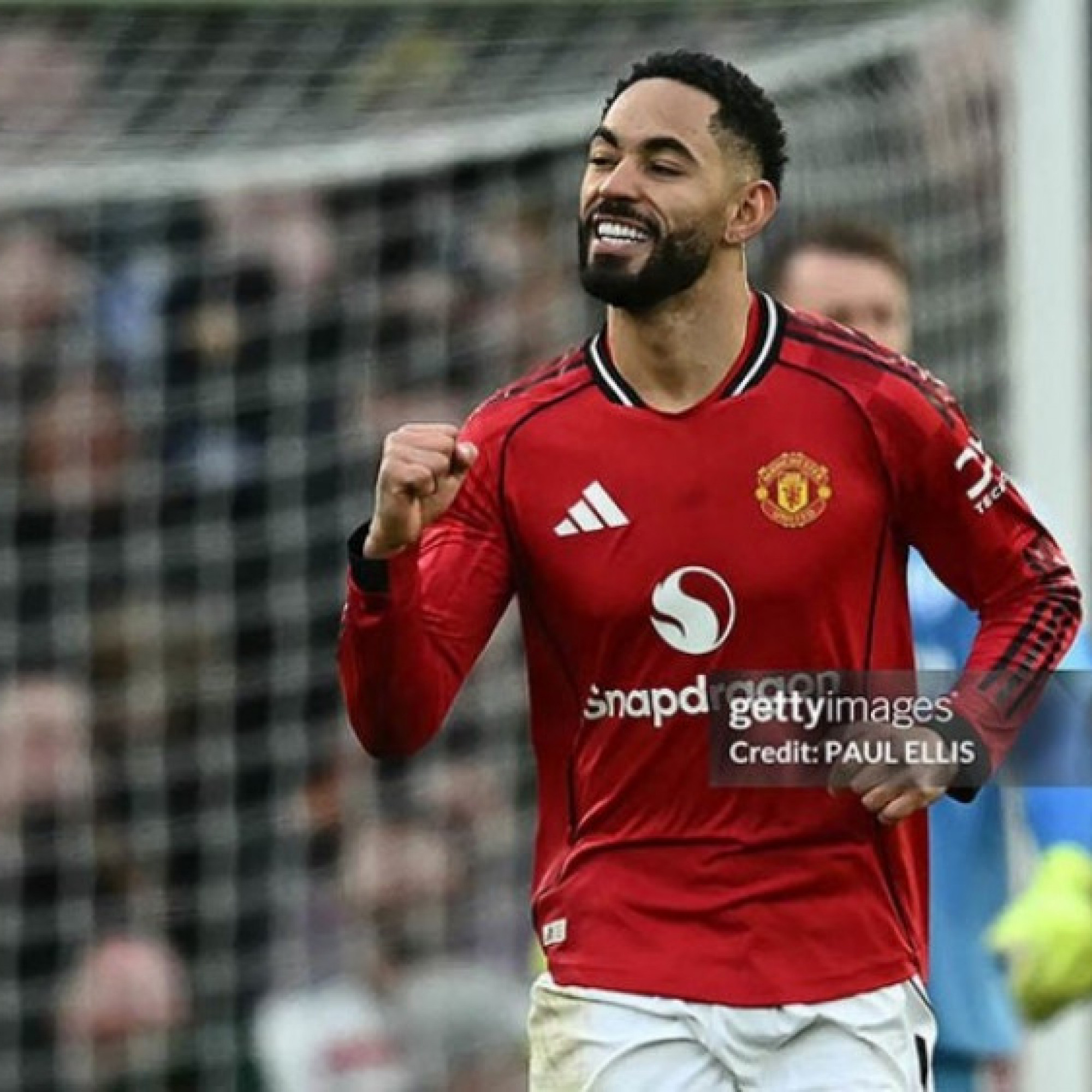  - Giải mã bí mật khoa học phía sau cú sút “nổ như bom” của Matheus Cunha