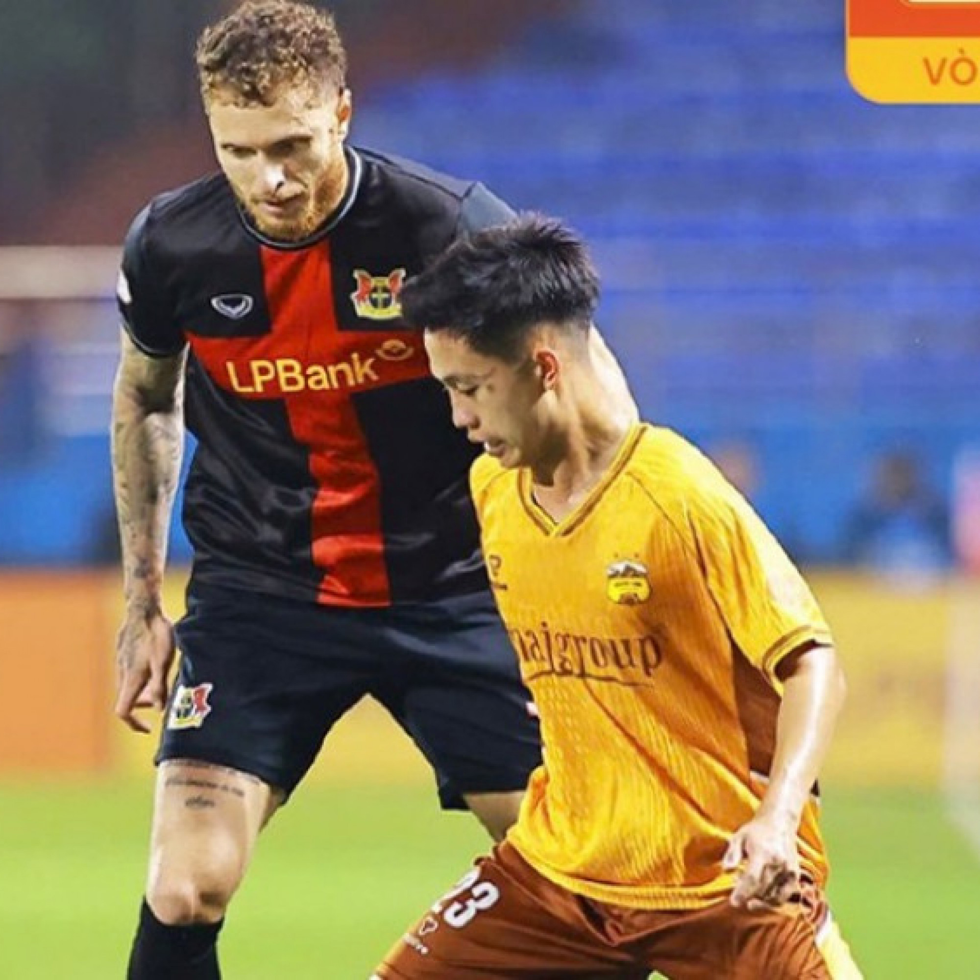  - Video bóng đá Ninh Bình - HAGL: Minh Tâm trừng phạt sai lầm, siêu phẩm ấn định (V-League)