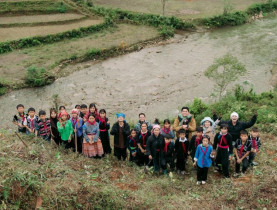  - “Gia Đình Haha” Tập 19: Xót xa trước thầy cô cắm bản: “Trồng cây đã khó, trồng người còn khó hơn”.