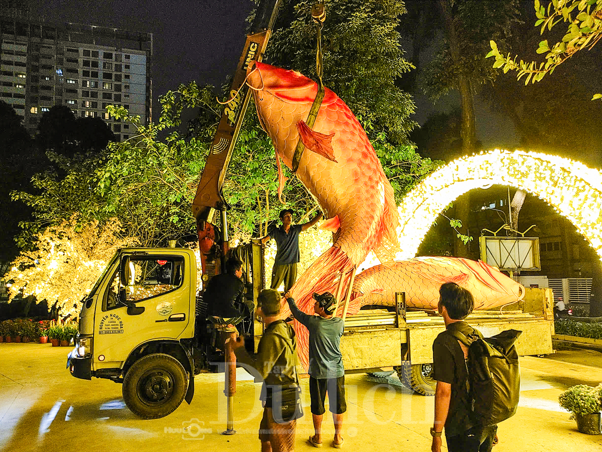 Xuyên đêm trên những khu đất vàng để kịp mở cửa công viên, vườn hoa đón Tết - 4