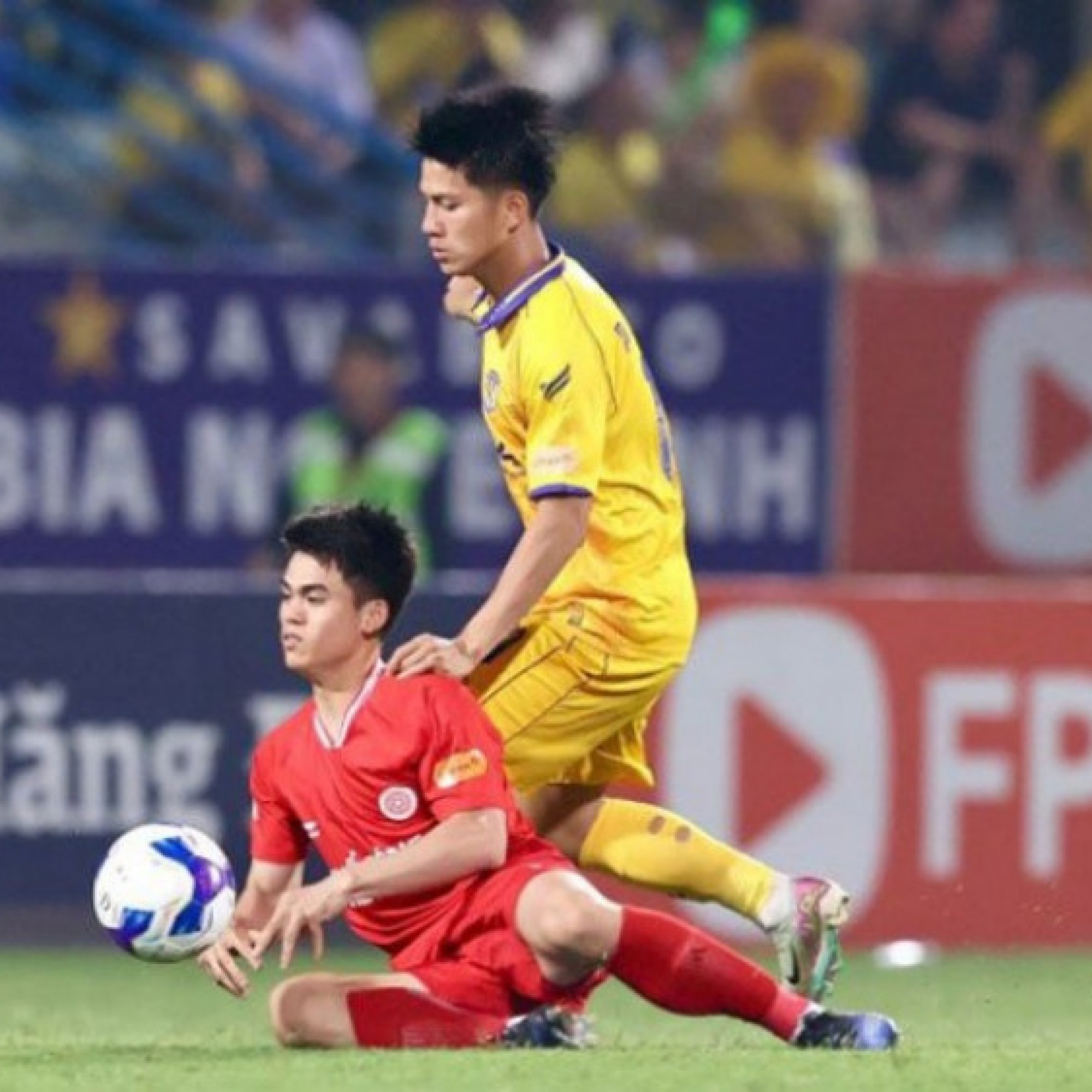  - Trực tiếp bóng đá Thể Công Viettel - SLNA: Tiếp tục cuộc đua (V-League)
